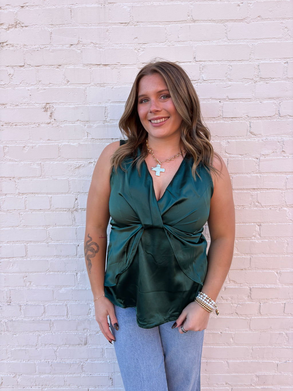 EMERALD TWIST SATIN TOP