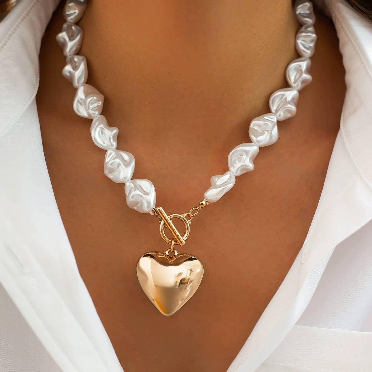 PEARL BEADED HEART NECKLACE