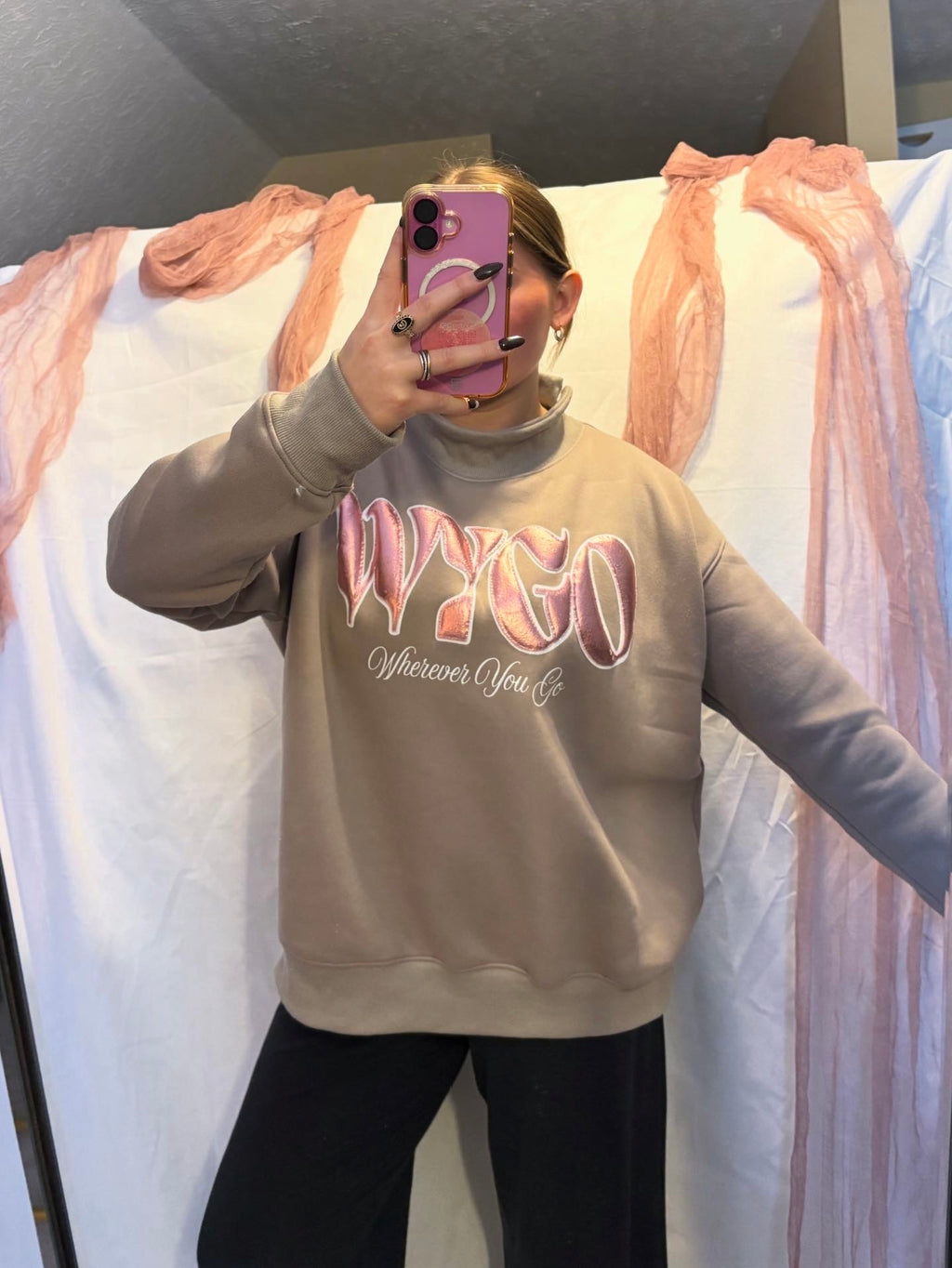 WYGO MERCH MOCKNECK