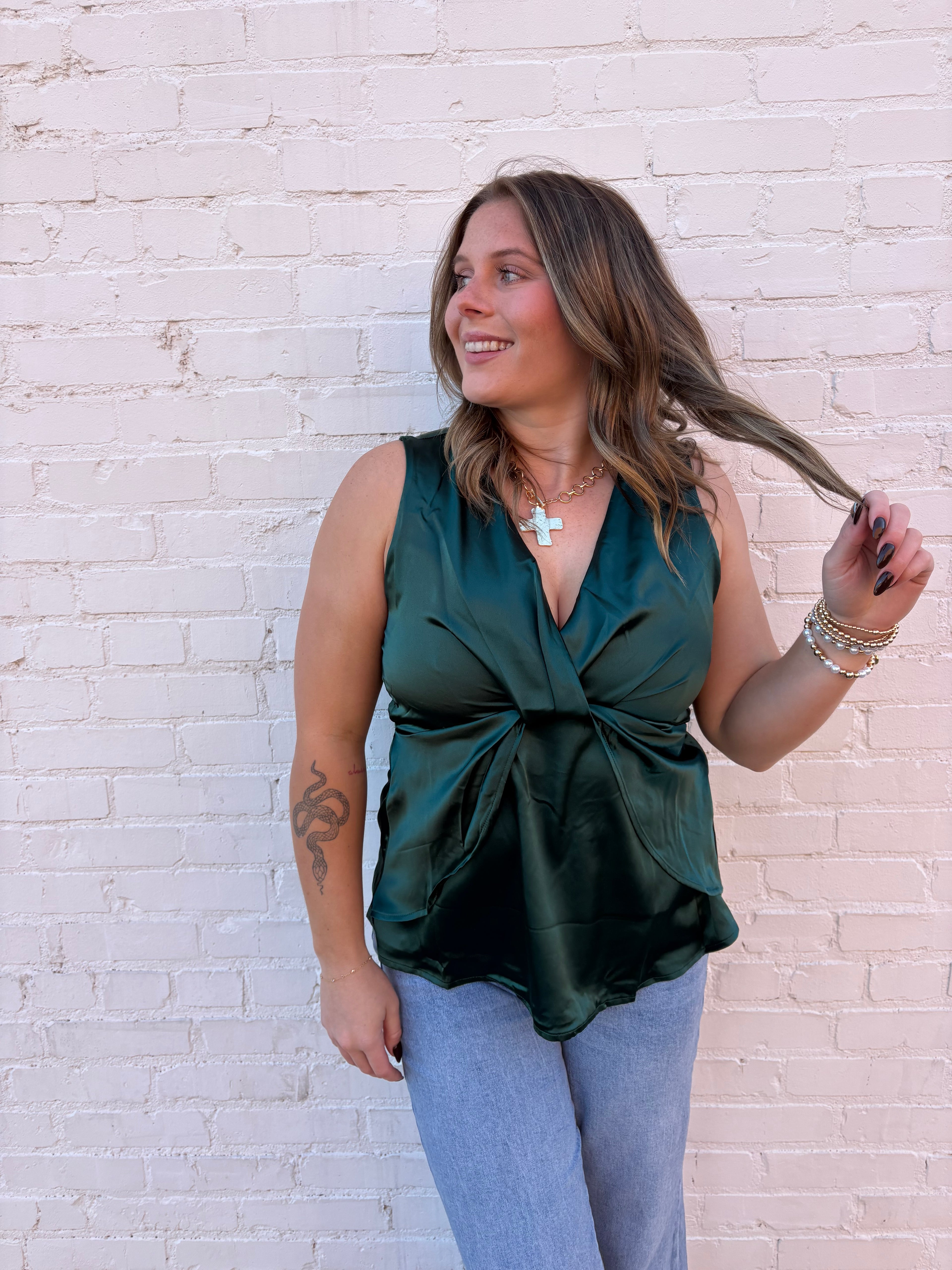 EMERALD TWIST SATIN TOP