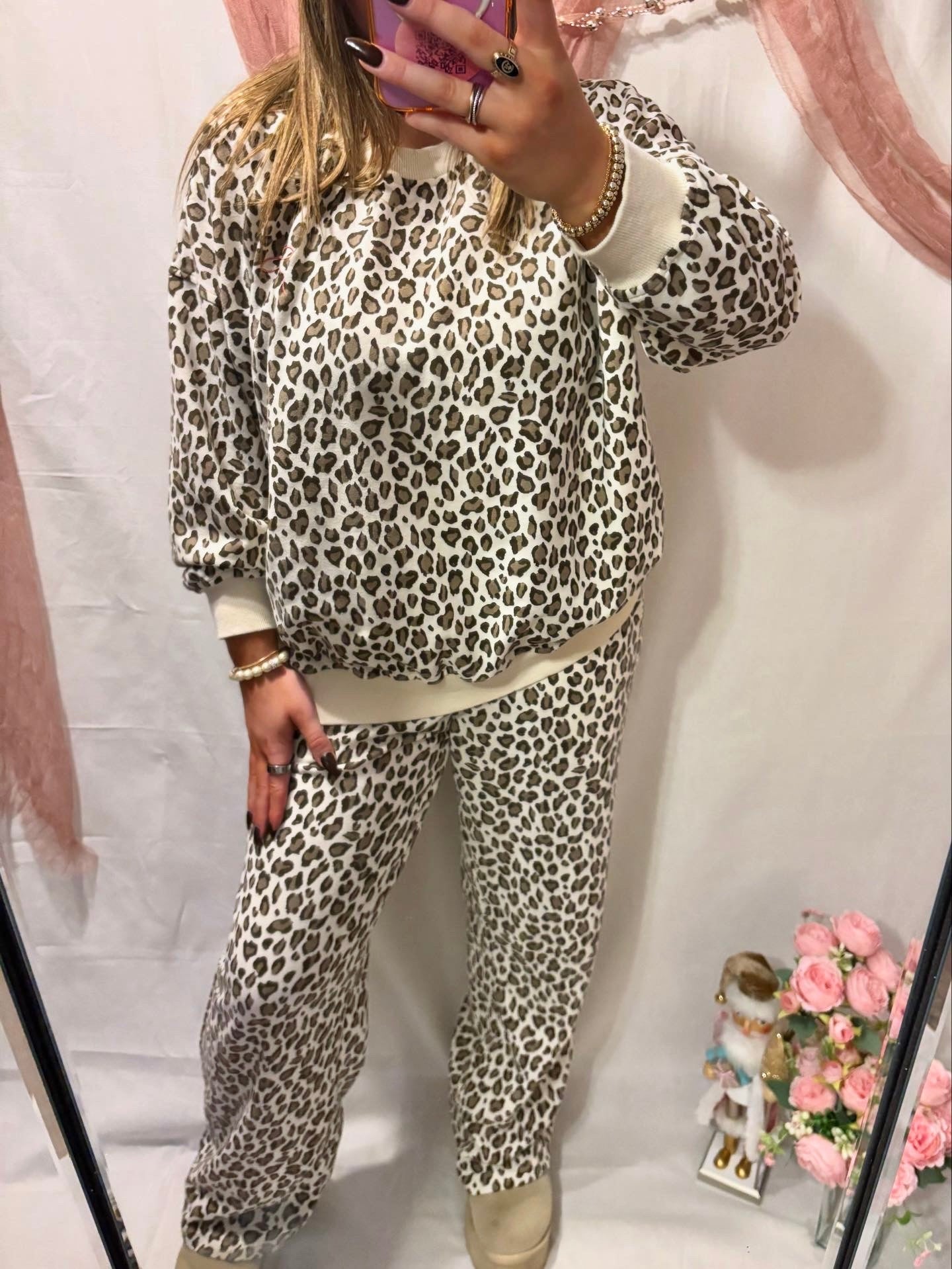IT GIRL LEOPARD SWEAT SET